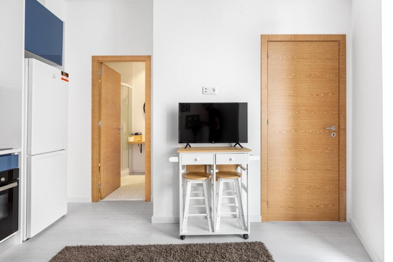 Altido Stylish Arroios Apartments, 20 Min To Centre Lisbona Esterno foto